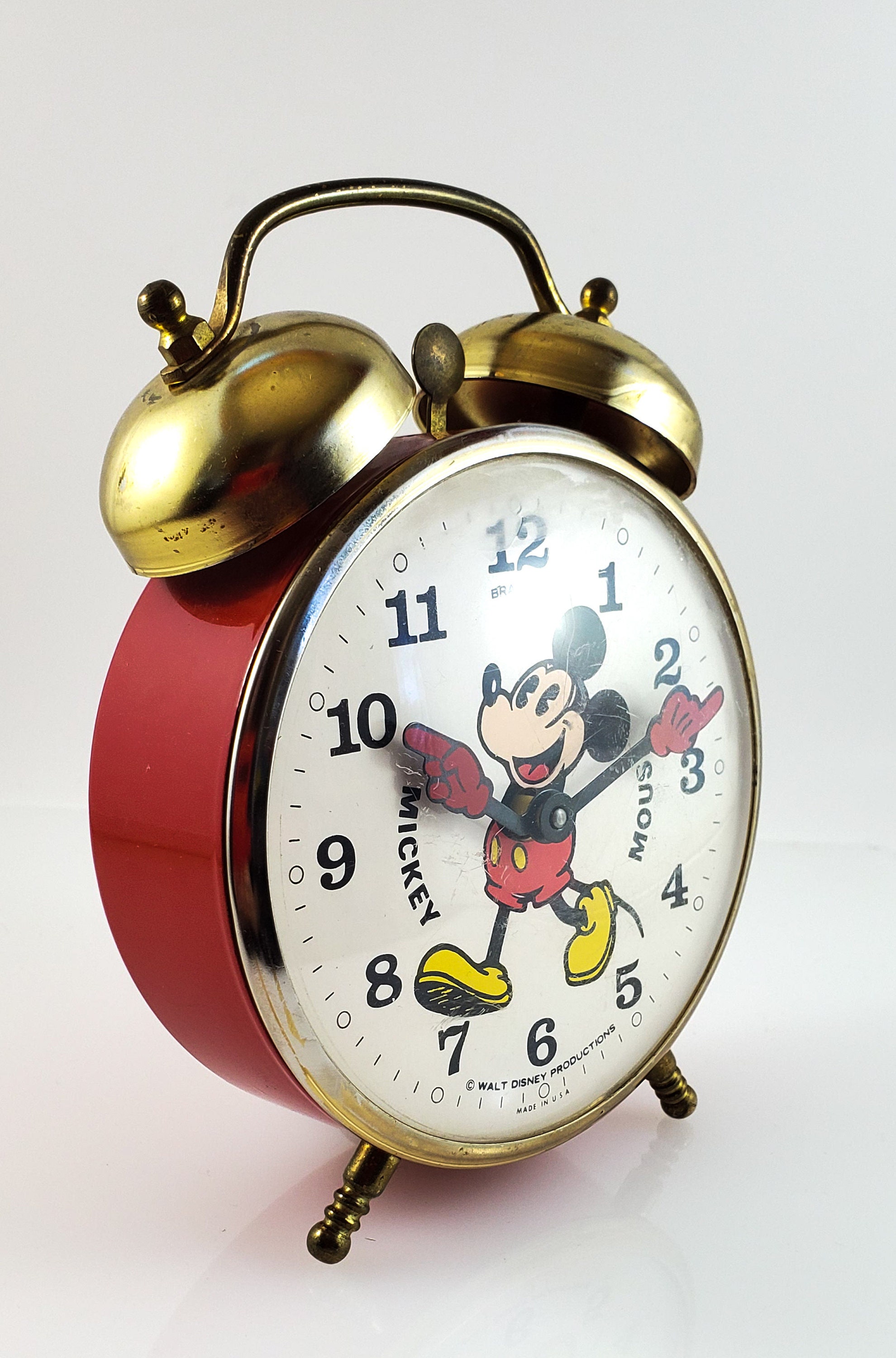 Vintage collectible Twin Bell Footed Bradley Mickey Mouse Wind Up Alarm