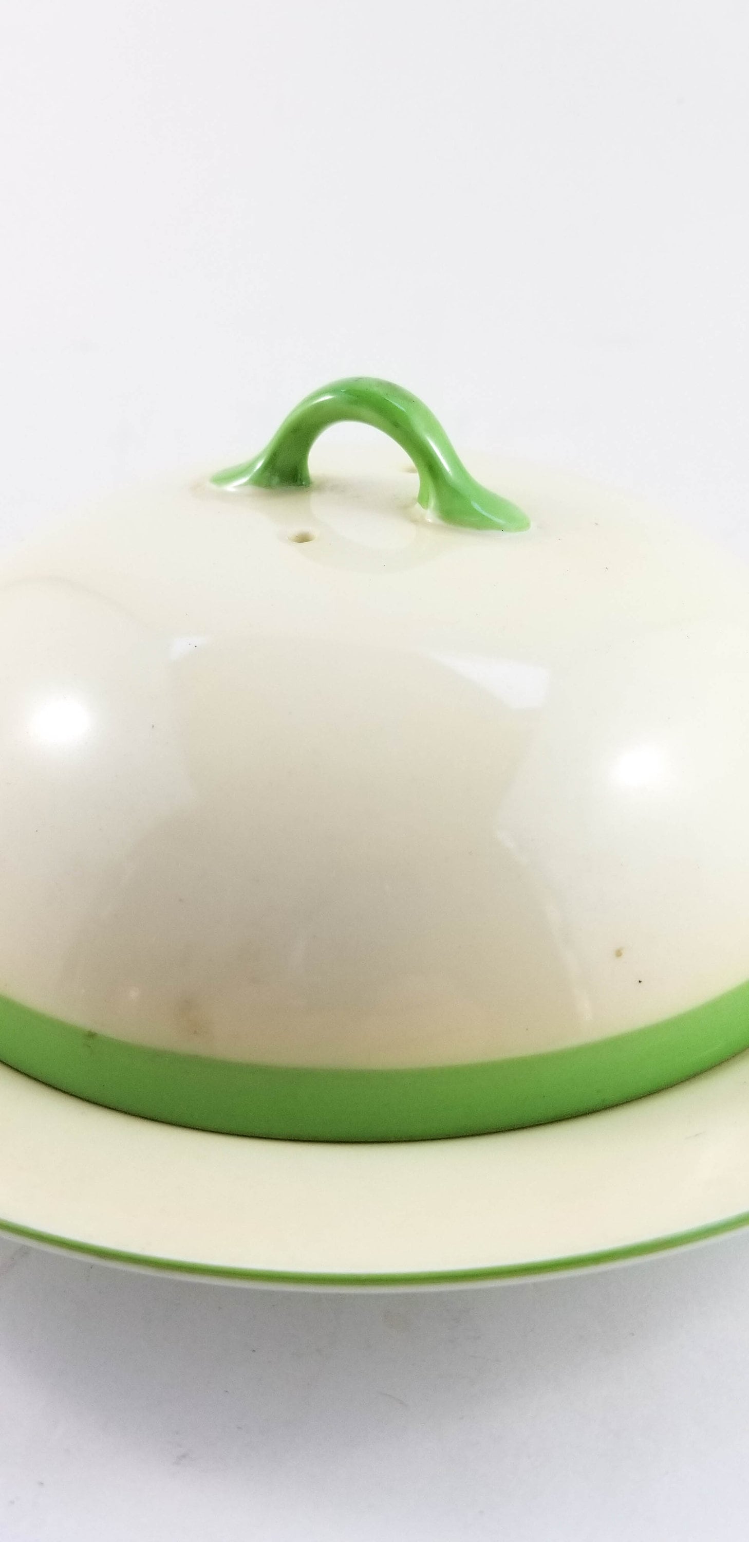 Beautiful Noritake Round Butter Dish