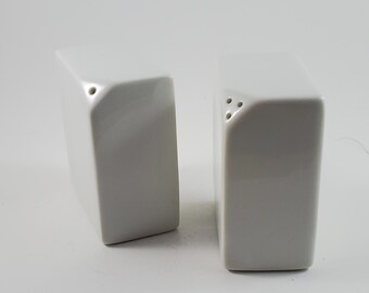 Gorgeous Mid Century White Rectangular Modernist Salt and Pepper Shakers