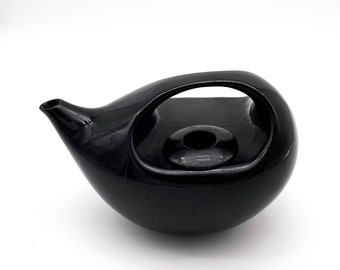 Unusual Japanese Ebony TeaPot with thumb hold Cap