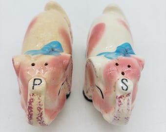 Sweet Elephant Salt and Pepper Shakers with Stoppers