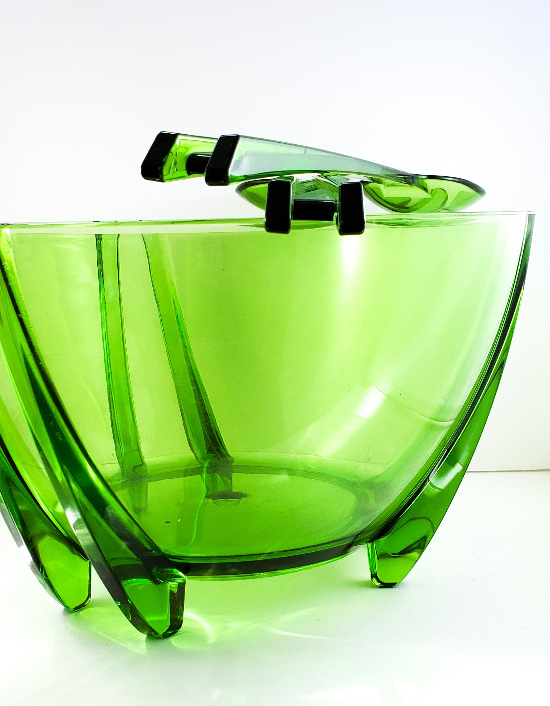 Green Acrylic Salad/Fruit Bowl with Servers