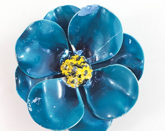 Lovely BLUE Floral Brooch/Pin