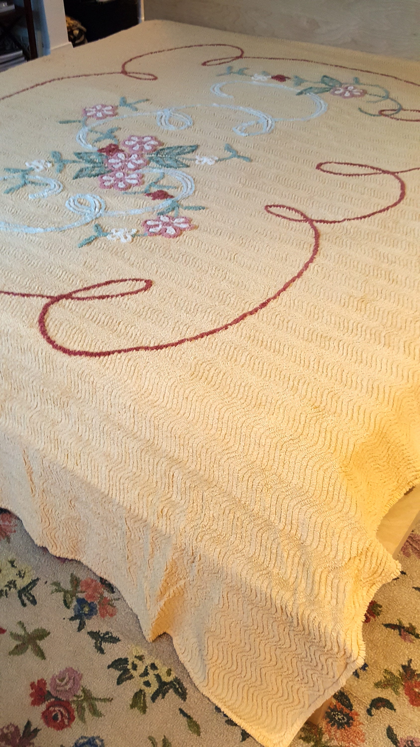 Yellow Full Size 1950's Chenille Bedspread