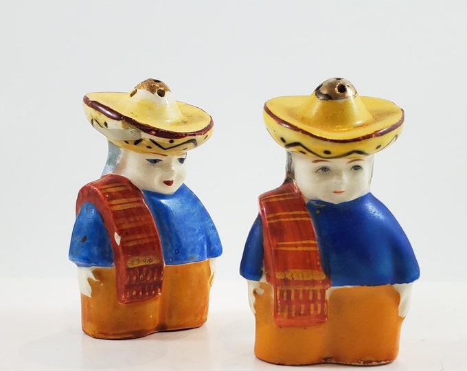 Occupied Japan Mexican Couple Salt and Pepper Shakers