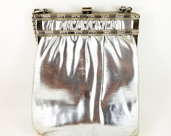 Fantastic Silver Lame Vintage Handbag with Metallic Adjustable Chain