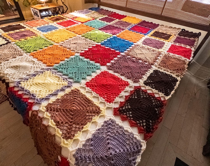 Stunning Crochet Blanket, Granny Square Bedspread Throw, Tv Blanket,Boho Style Blanket, Vintage Blanket Single or Full Bed, 75"x104"