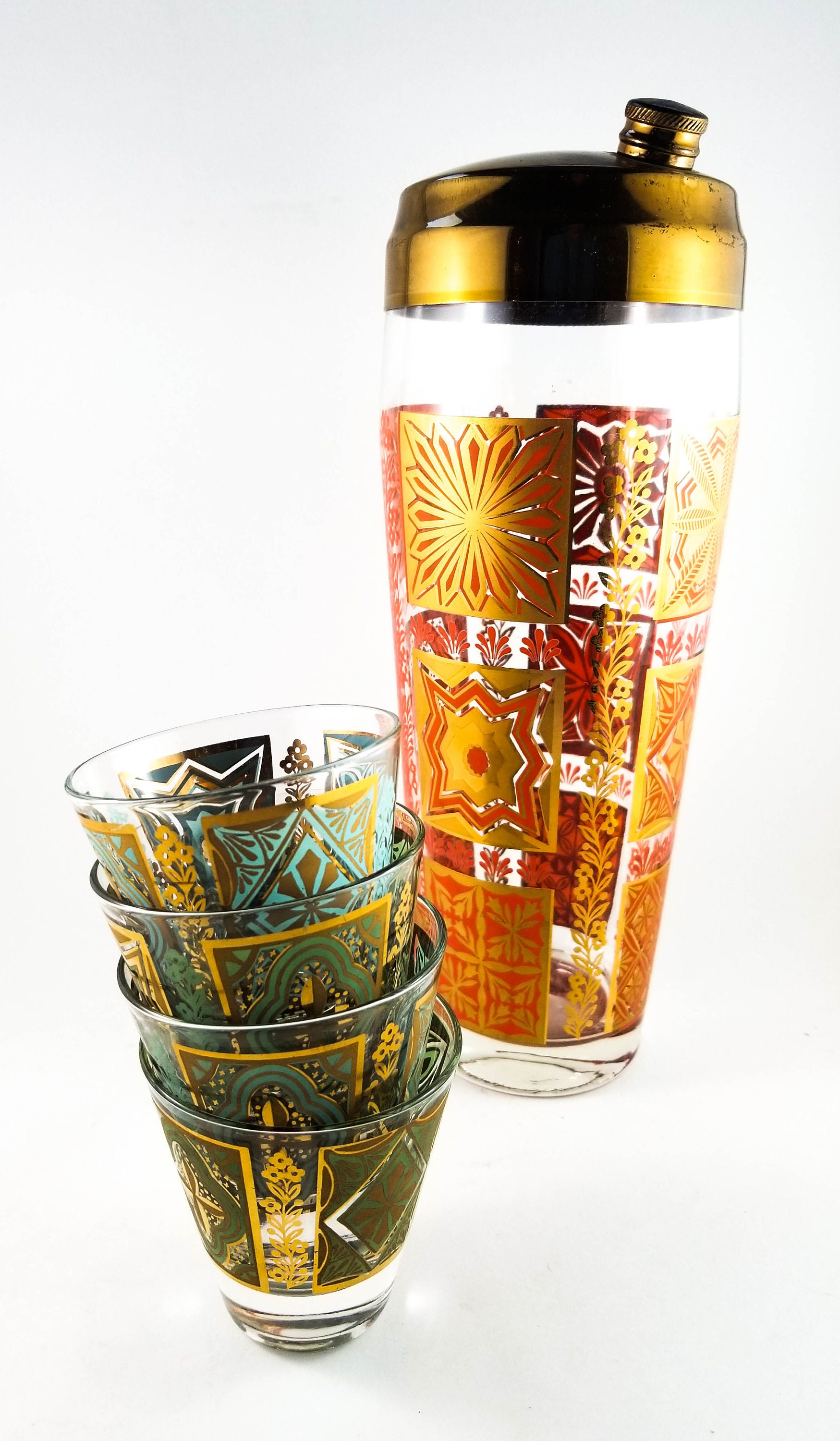 Stunning molded glass Cocktail Shaker with shot glasses Barware 1950s