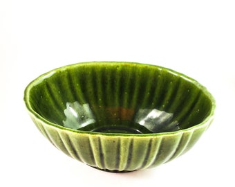 Lovely Jade Vintage Haeger USA Planter - Marked 4020 USA