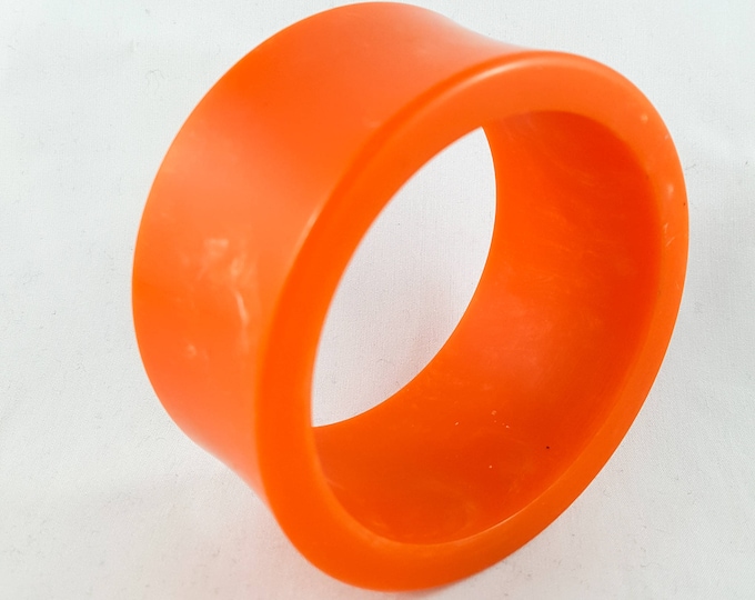 Gorgeous Lucite Bangle in Orange with Subtle Marbling