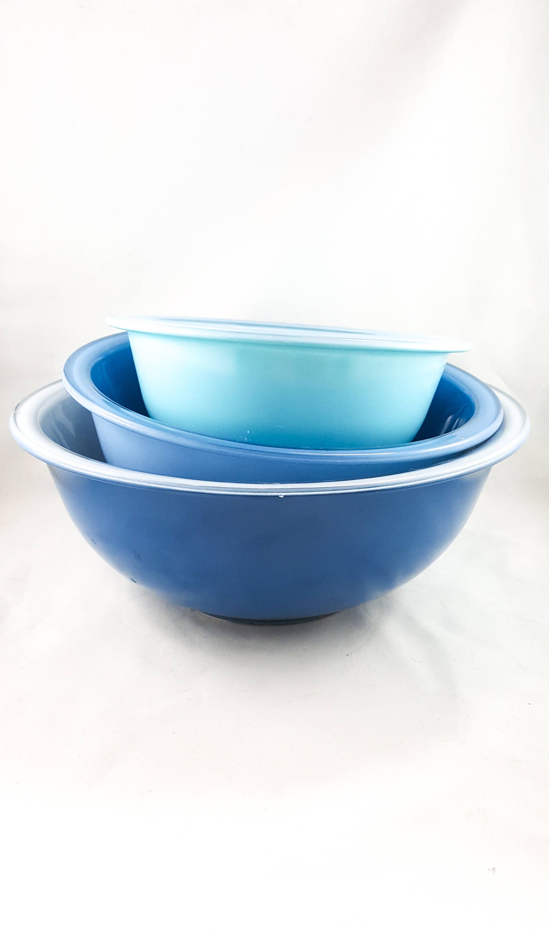 Pyrex Nesting Glass Mixing Bowls, Blue, Red, Yellow Clear Bottom