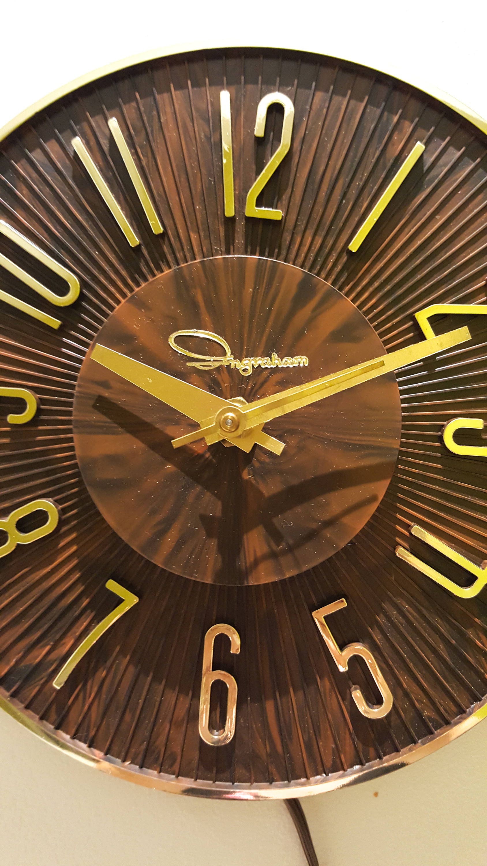 Vintage Ingraham Faux Wood Slat Electric Wall Clock
