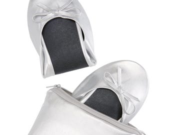 90 Pairs Ballet Flats: Bulk Wedding Slippers with Wristlet Totes