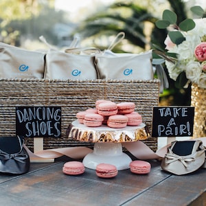Bulk Flats for Wedding Guests,Bulk Slippers for wedding, wedding ballet flats, rescue flats wedding, roll up flats for wedding, cinderollies
