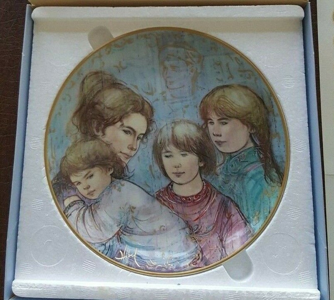 Edna Hibel Plate Showing Leah's Family Etsy