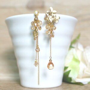 アクセサリー mame Botanical Leaf Asymmetry Earring Mame Botanical Leaf Asymmetry Earring