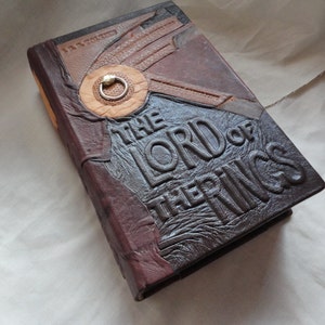 MADE TO ORDER The Lord of the rings Tolkien actial book handmade leather binding Christmas Anniversary Birthday Valentine image 2