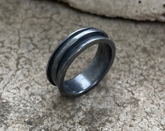 UNIQUE FIN Ring // bold & big