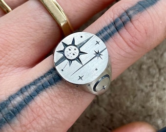 STARS Signet Ring / hand engraved / Sun, Moon & Stars Collection