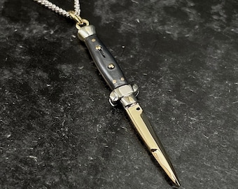 STILETTO pendant / switchblade