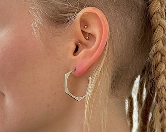 HEXA/PENTA Circle Earrings / Mini Hoop Earrings
