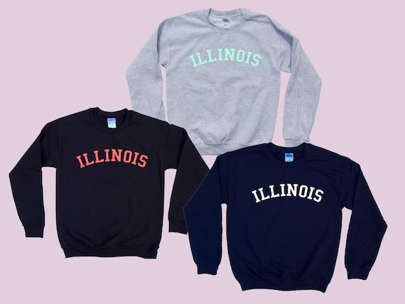 ILLINOIS  - Crewneck - State Sweatshirt - Simple Design - Old School College Font - Great gift for traveling!