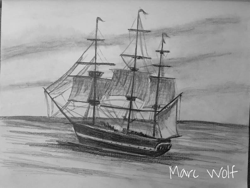 Puede incluir: Un boceto a l&aacute;piz de un velero navegando en el mar bajo un cielo nublado. El barco tiene tres m&aacute;stiles con velas ondeando al viento. La firma del artista, "Marc Wolf", est&aacute; en la esquina inferior derecha.