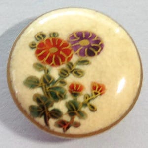 Vintage Hand Painted Satsuma Button - Flowers