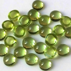 Round Brilliant Cut Natural Peridot Gemstone at Best Price in Jaipur