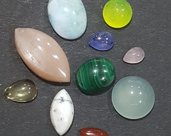 Mixed Gemstone Cabochon Lot - 10 Randomly Selected Pieces 4mm-14mm - Loose Gemstone - Larimar, Peach Moonstone, Tanzanite, Malachite, Onyx..