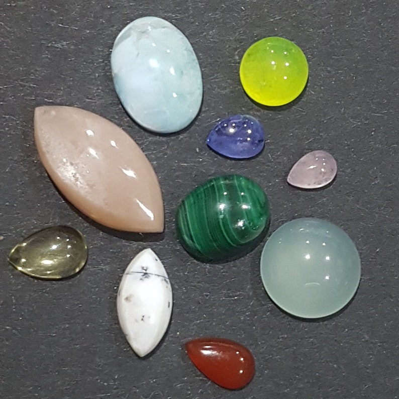 Mixed Gemstone Cabochon Lot 10 Randomly Selected Pieces 4mm-14mm Loose Gemstone Larimar, Peach Moonstone, Tanzanite, Malachite, Onyx.. image 1