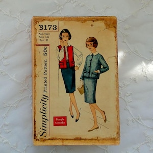 Journal Cover, Sewing Themed,Simplicity #3173,Vintage/Grunge Themed, Stitched around the entire Cover, 2 Pockets on the inside, Junk Journal