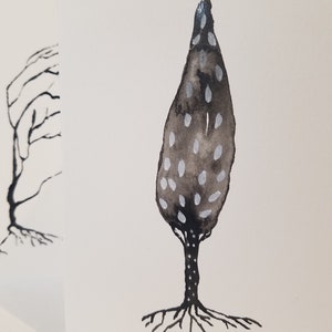 Deux dessins d'arbres à l'encre noire et blanche. Ils sont réalisés sur des cartes de papier aquarelle blanc, livrés avec des enveloppes. Encadrez-les ou envoyez-les sous forme de cartes