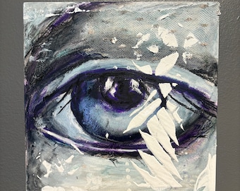 Augenmalerei auf Malplatte. Original, einzigartiges Mixed-Media-Kunstwerk. Lila, schwarz, weiß, grau und blau. Ich habe Acryl, Kohle, Stoff verwendet.