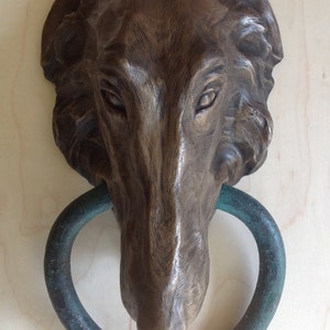 Borzoi dörrknackare
