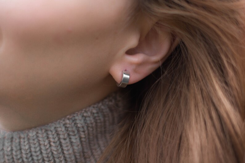 small creoles made of 925 silver