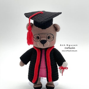 PDF PATTERN - Female Graduation teddy bear crochet pattern, amigurumi bear pattern.