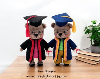 Lot de patrons PDF 2 en 1 : patron au crochet de remise des diplômes ours en peluche