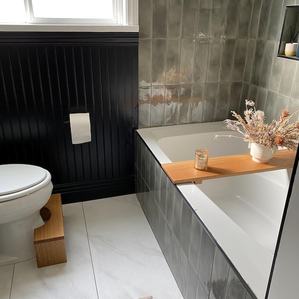 Luxury Wooden Bath Board - Elegant Bathtub Caddy