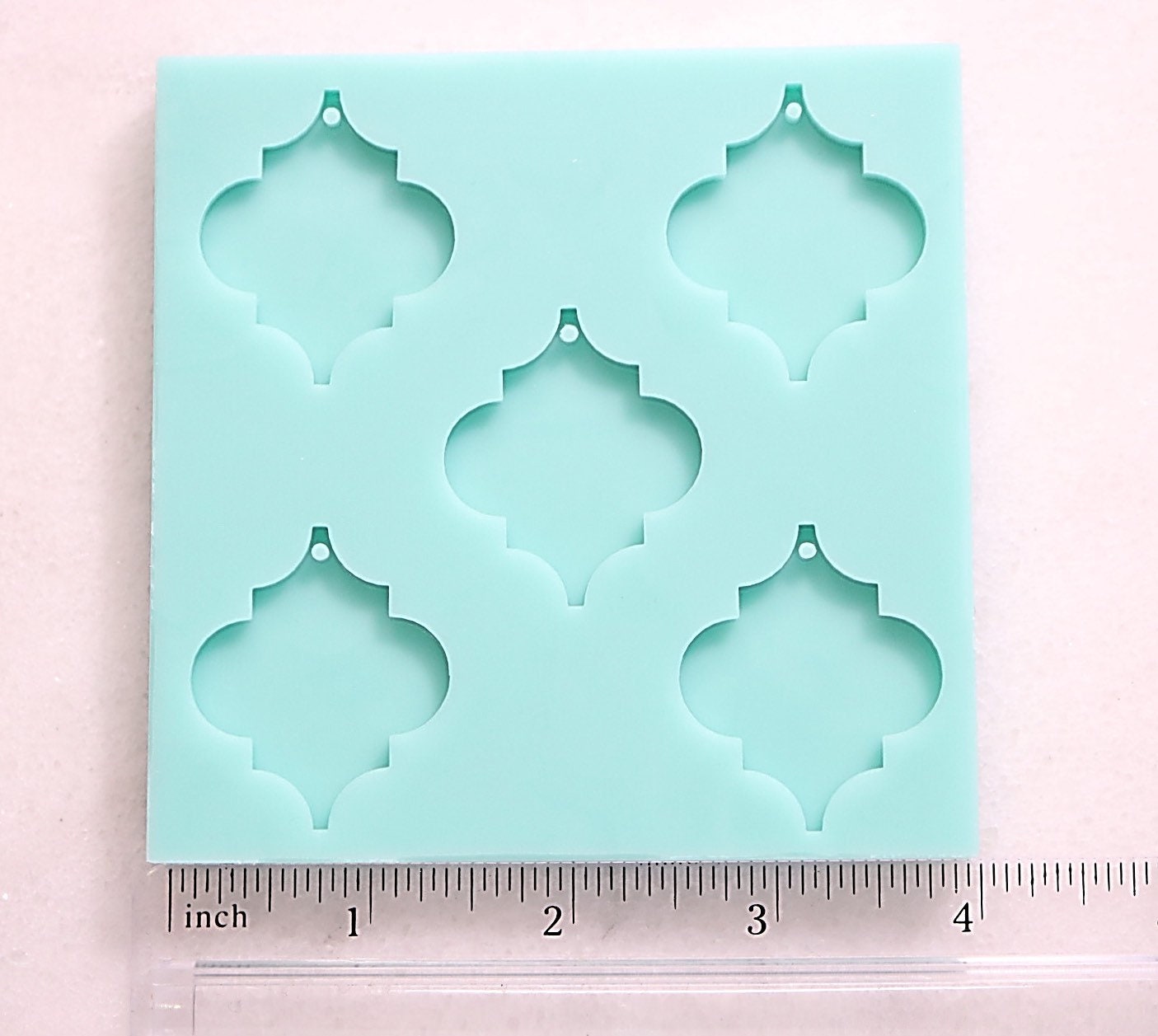 1608 Incredible Resin Effects From This Amazing Arabesque Silicone