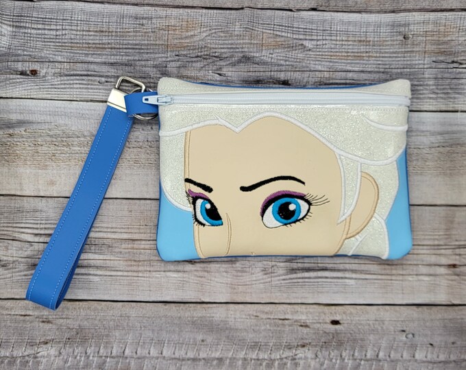 Elsa Vinyl Zipper Bag