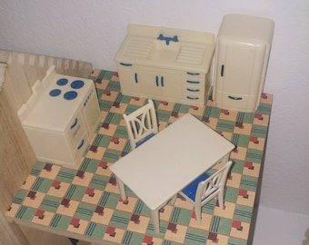 BEST BRAND Vtg 1950s PINK HARD PLASTIC BUNK BED LADDER DOLL HOUSE MINIATURES