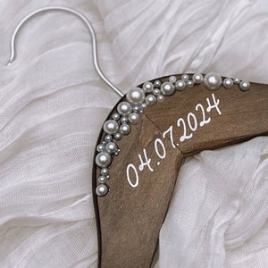 Bridal hanger for wedding dress hanger for bride with pearls wood bride hanger with wedding date personalized hanger custom bridal hanger