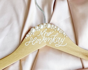 Wood bride hanger with pearls, custom wedding dress hanger wood bridal hanger bride name wooden hanger wedding gift from maid of honor idea