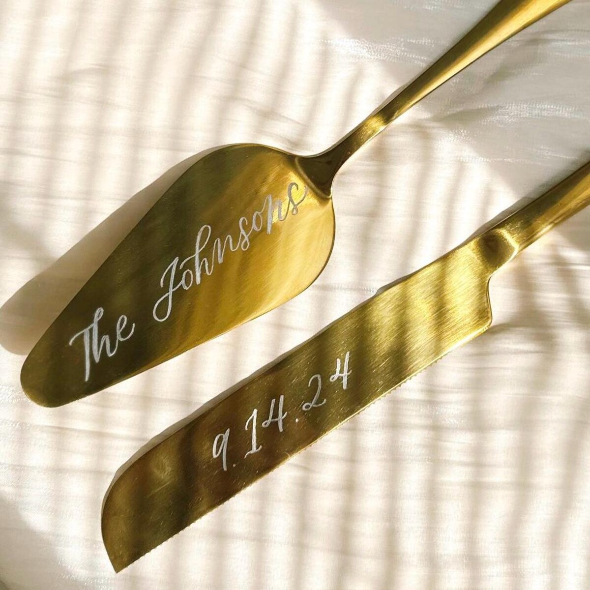 Hand Engraved Custom Wedding Cake Cutting Set - Etsy