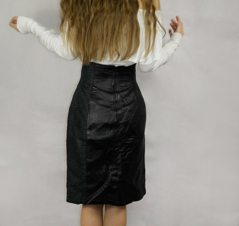 80s Black Real Leather Skirt / Joques Sac elegant leather skirt / black pencil skirt / Midi skirt / image 8