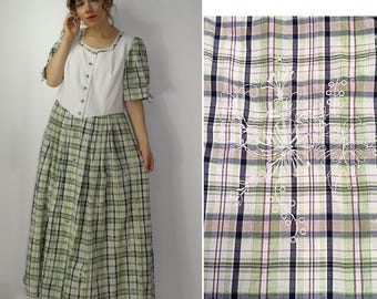 Dirndl Dress / Trachten Dress / ROSE DIRNDL Dress / Plaid folk dress / Austrian German floral dress / Octoberfest Oktoberfest dress  /