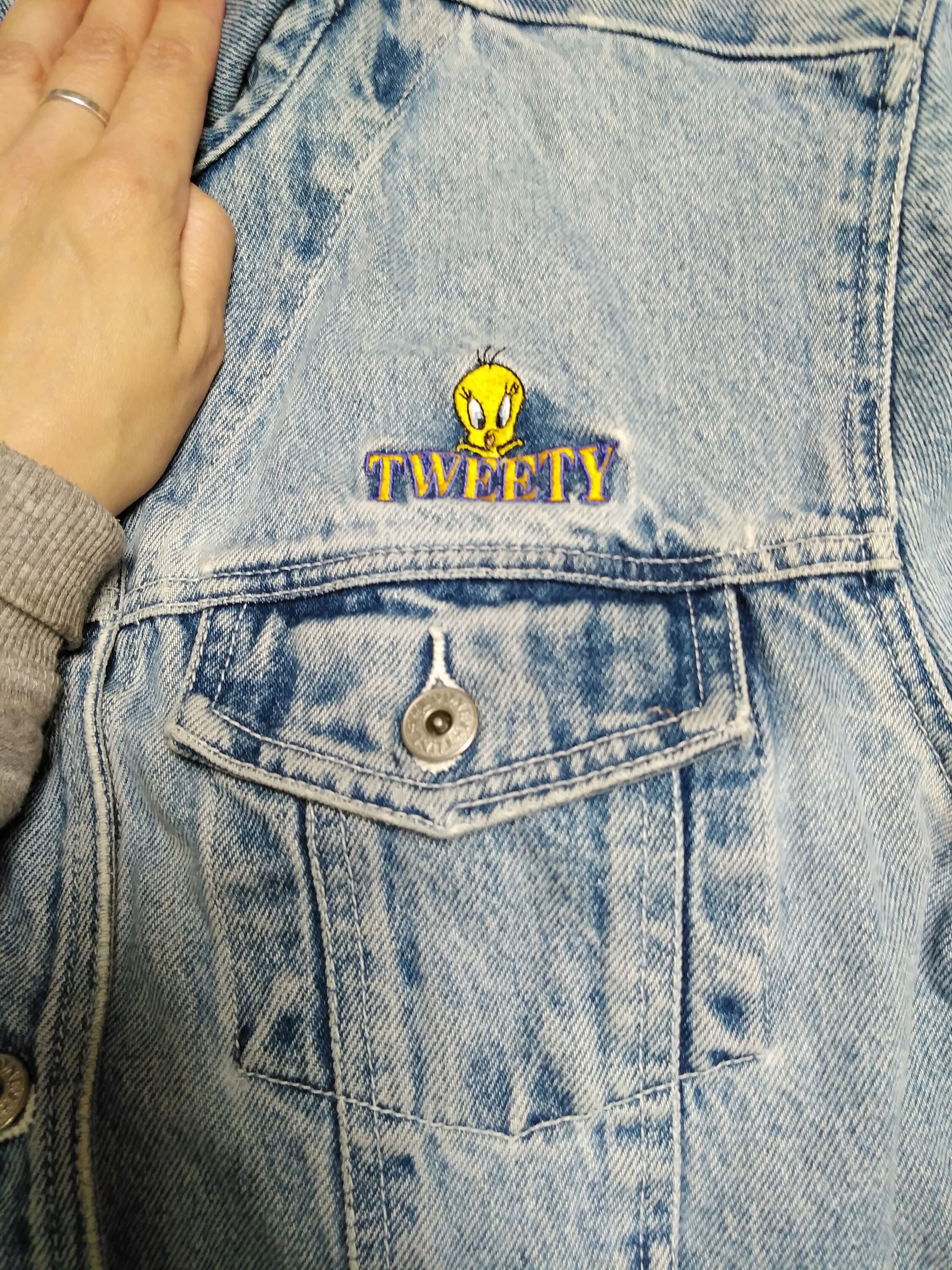 Tweety Bird デニムジャケット 新品タグ付き スパンコールとニコちゃん 人気 ミニケー デニムジャケット Gジャン 110 ニコちゃんマーク