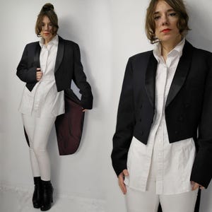 Vintage 1960er Jahre Vintage Tuxedo Jacket mit Zipfel / Zauberhaftes Smoking-Jacket mit Zipfel / Tailliertes Anzug-Oberteil