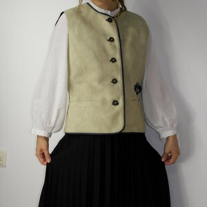 Oktoberfest Heritage Waistcoat – Timeless Bavarian Elegance